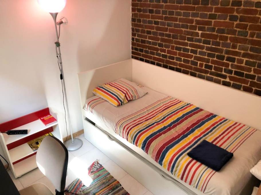 Gite Au Coeur D'Une Residence D'Artiste Saint-Aubin-de-Bonneval Εξωτερικό φωτογραφία