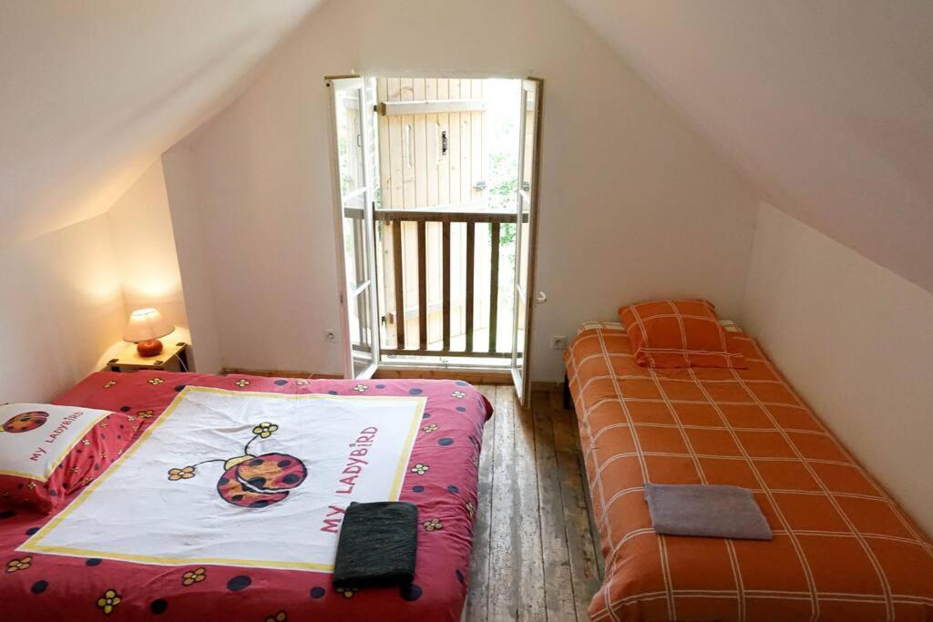 Gite Au Coeur D'Une Residence D'Artiste Saint-Aubin-de-Bonneval Εξωτερικό φωτογραφία