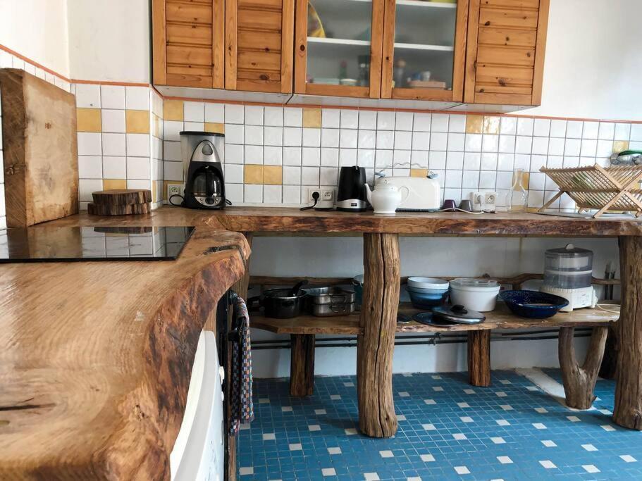 Gite Au Coeur D'Une Residence D'Artiste Saint-Aubin-de-Bonneval Εξωτερικό φωτογραφία