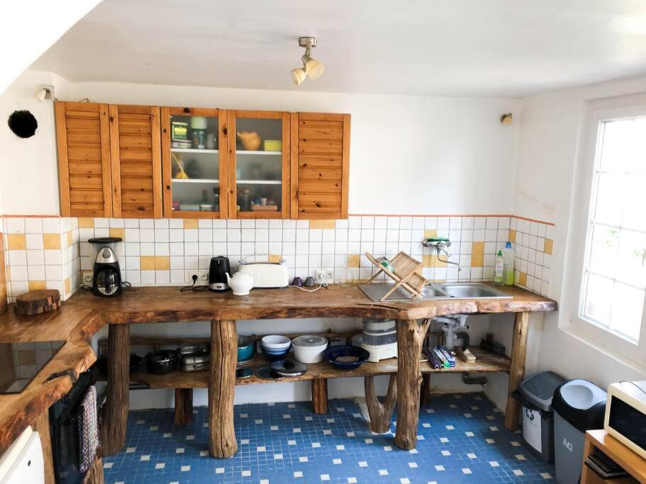 Gite Au Coeur D'Une Residence D'Artiste Saint-Aubin-de-Bonneval Εξωτερικό φωτογραφία