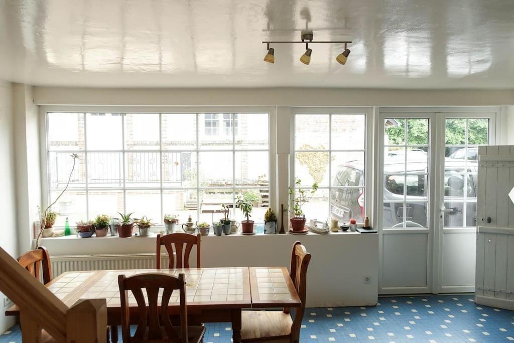 Gite Au Coeur D'Une Residence D'Artiste Saint-Aubin-de-Bonneval Εξωτερικό φωτογραφία